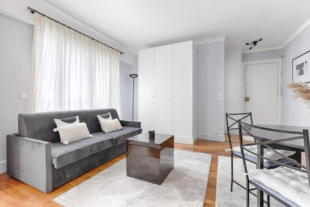 Matignon Saint-Honore : Magnifique Appartement 1Br Paris Eksteriør bilde