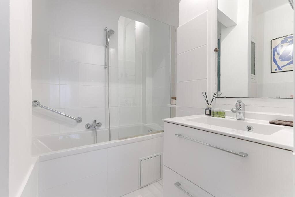 Matignon Saint-Honore : Magnifique Appartement 1Br Paris Eksteriør bilde
